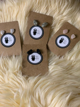 Load image into Gallery viewer, Crystal/Stone Earring STUDS(unisex)
