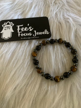 Load image into Gallery viewer, 𝑅𝑂𝑂𝑇 𝐶𝐻𝐴𝐾𝑅𝐴 𝑅𝐸𝑆𝐸𝑇  bracelet
